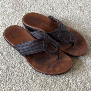 Merrell Brown Leather Thong Sandals